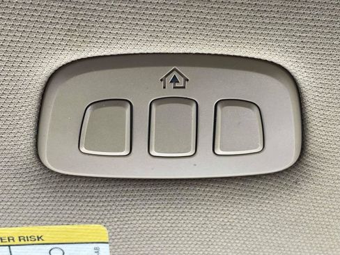 Used 2019 Ford F150 Lariat w/ Equipment Group 502A Luxury RWD image 28