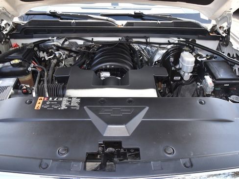 Used 2018 Chevrolet Silverado 1500 LT w/ Texas Edition image 37