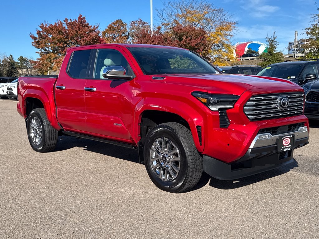 Used 2024 Toyota Tacoma Limited AWD/4WD image 10
