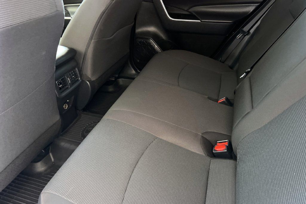 Certified 2025 Toyota RAV4 LE FWD image 15