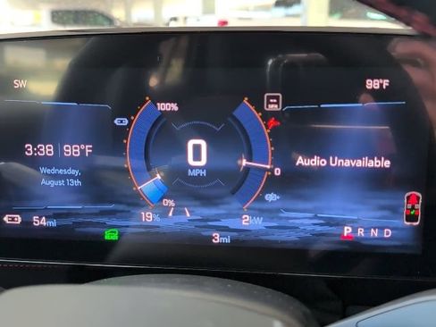 New 2025 Chevrolet Blazer EV RS image 39