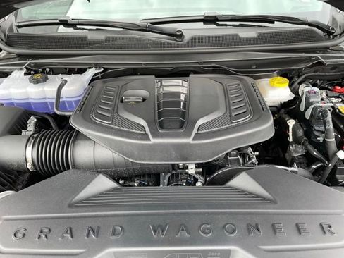 New 2026 Jeep Grand Wagoneer 4WD image 33