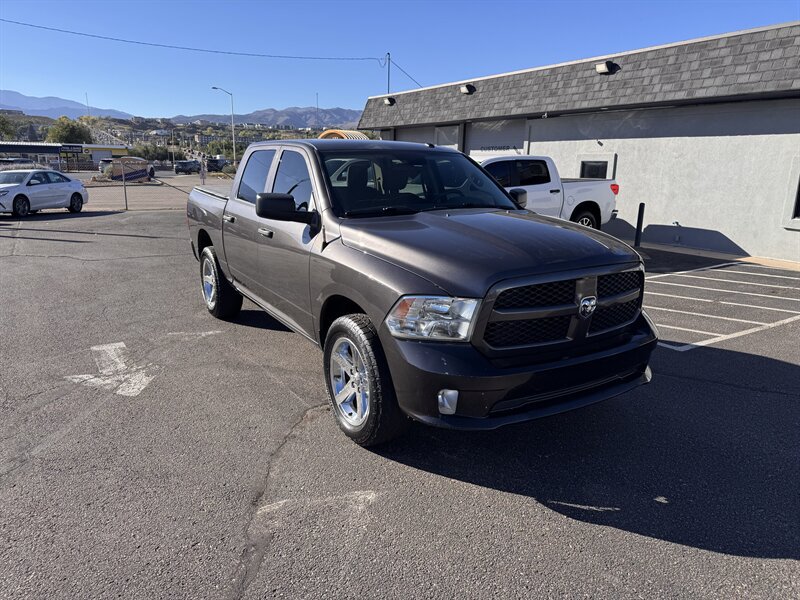 Used 2018 RAM 1500 Express w/ Express Value Package AWD/4WD image 1