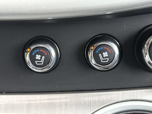 Used 2015 Nissan Murano Platinum w/ Platinum Technology Package FWD image 34