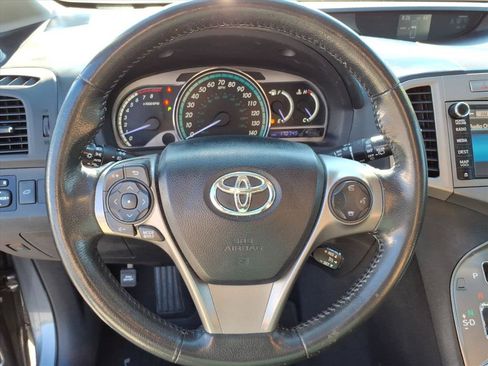 Used 2013 Toyota Venza Limited AWD/4WD image 29