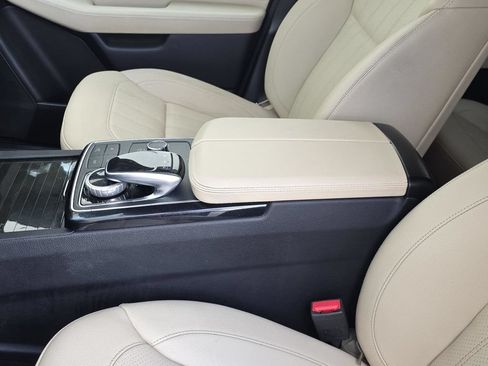 Used 2017 Mercedes-Benz GLS 450 4MATIC w/ Premium Package image 8