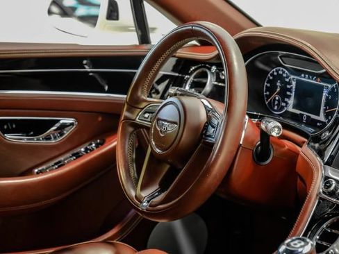 Used 2020 Bentley Continental GT AWD/4WD image 21