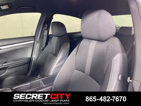 Used 2019 Honda Civic Sport image 10