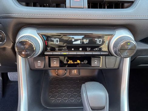 Used 2023 Toyota RAV4 XLE w/ Convenience Package AWD/4WD image 28
