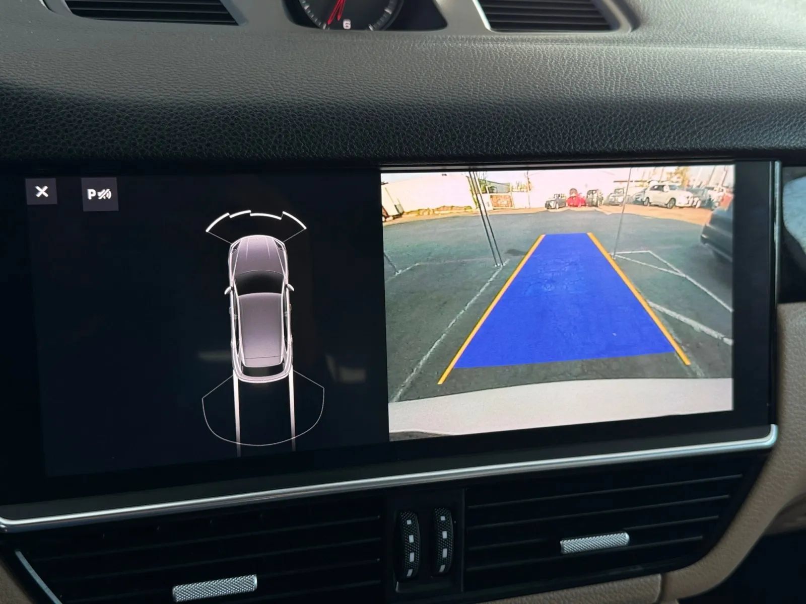 Used 2019 Porsche Cayenne AWD/4WD image 35