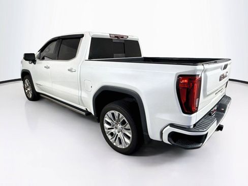 Used 2021 GMC Sierra 1500 Denali w/ Denali Ultimate Package AWD/4WD image 3