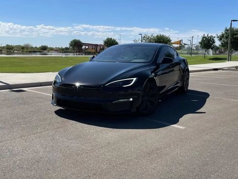 Used 2022 Tesla Model S Standard Range AWD/4WD image 2