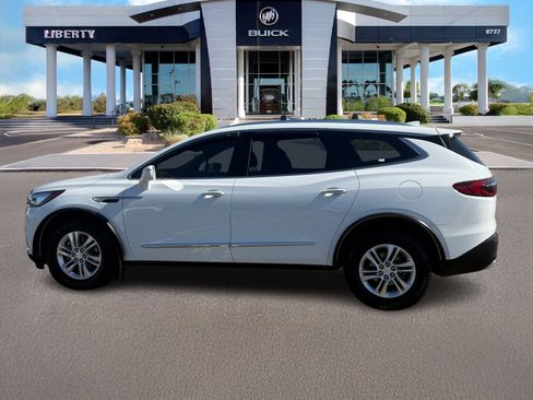 Used 2018 Buick Enclave Essence image 7