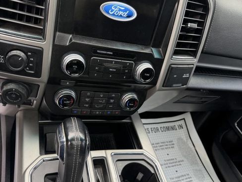 Used 2017 Ford F150 Lariat image 14