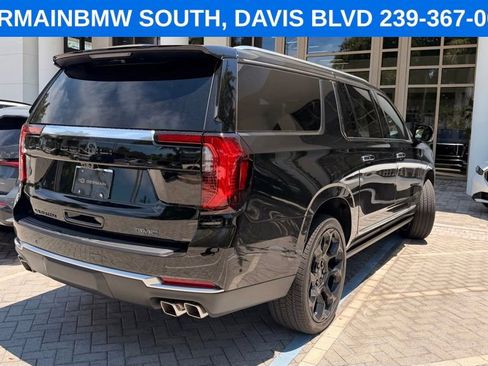 Used 2026 GMC Yukon XL Denali w/ Denali Reserve Package AWD/4WD image 21