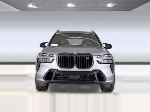 Used 2026 BMW X7 M60i AWD/4WD image 5