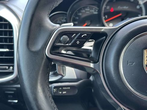 Used 2015 Porsche Cayenne Turbo AWD/4WD image 34