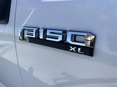 Used 2020 Ford F150 XL w/ Trailer Tow Package image 27