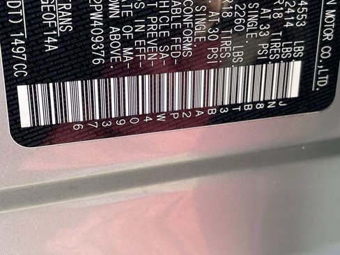 Used 2023 Nissan Rogue SV image 33