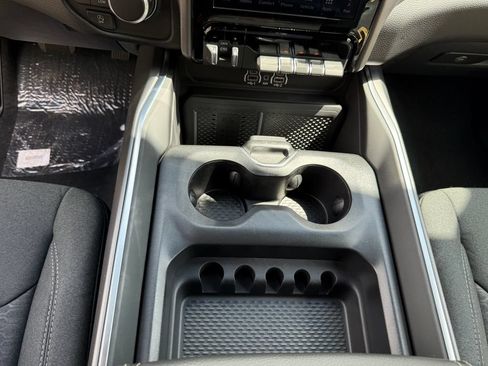 New 2026 RAM 1500 Big Horn AWD/4WD image 32