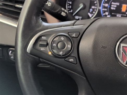 Used 2021 Buick Enclave Avenir w/ Avenir Technology Package image 26