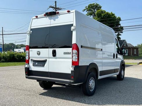 Used 2024 RAM ProMaster 1500 w/ Convenience Group image 5