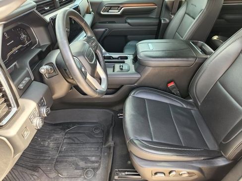 Used 2024 GMC Sierra 2500 Denali w/ Denali Reserve Package image 12