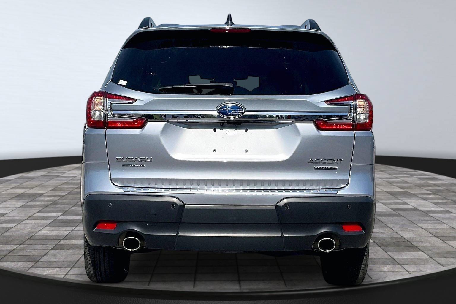 Used 2026 Subaru Ascent Limited AWD/4WD image 4