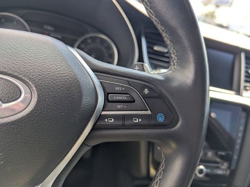 Used 2024 INFINITI QX50 Luxe AWD/4WD image 16