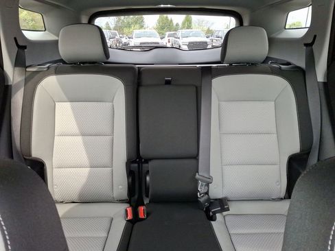 Used 2023 GMC Terrain SLE w/ Driver Convenience Package image 20