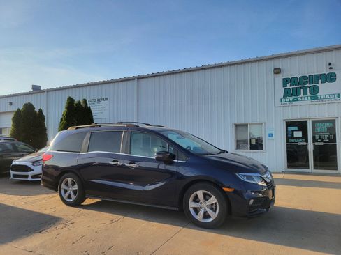 Used 2019 Honda Odyssey EX-L image 10