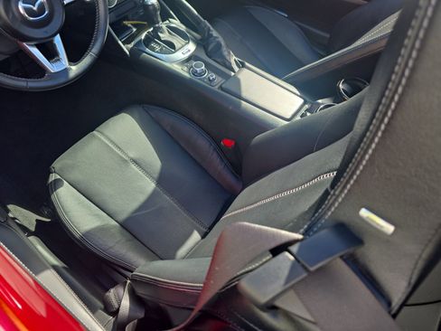 Used 2022 MAZDA MX-5 Miata Grand Touring image 21