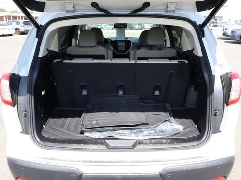 Used 2025 Subaru Ascent Limited w/ Popular Package #1 AWD/4WD image 38