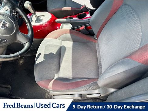 Used 2014 Nissan Juke SV w/ Navigation Package AWD/4WD image 9