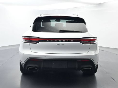 Certified 2023 Porsche Macan AWD/4WD image 13