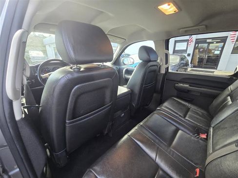 Used 2009 GMC Sierra 1500 SLE w/ Power Pack Plus image 29