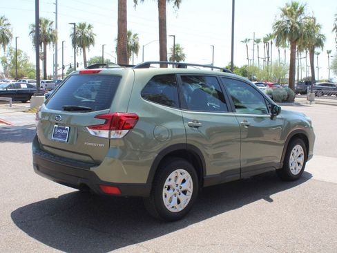 Used 2019 Subaru Forester w/ Alloy Wheel Package AWD/4WD image 5