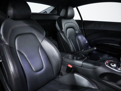 Used 2012 Audi R8 V10 image 30
