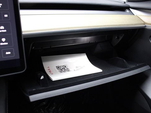 Used 2023 Tesla Model 3 Standard Range RWD image 25