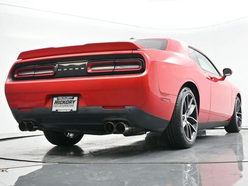 Used 2018 Dodge Challenger R/T w/ Performance Handling Group image 48