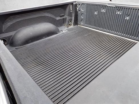 Used 2021 RAM 1500 Classic Warlock w/ Luxury Group image 9