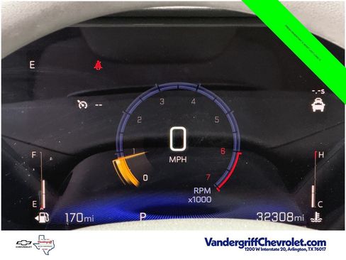 Certified 2025 Chevrolet Trax LT FWD image 16