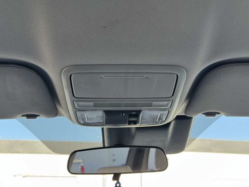 Used 2019 Honda Odyssey EX image 21
