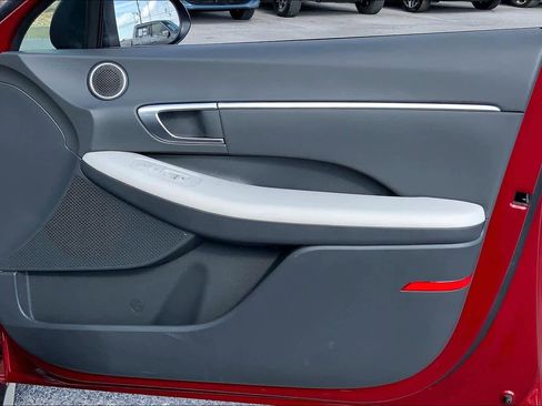 Used 2023 Hyundai Sonata SEL image 21