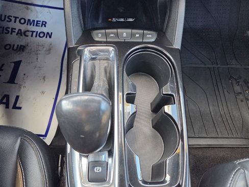 Used 2021 Chevrolet TrailBlazer ACTIV w/ Sun and Liftgate Package image 17