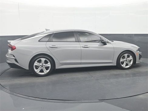 Used 2022 Kia K5 GT-Line image 8
