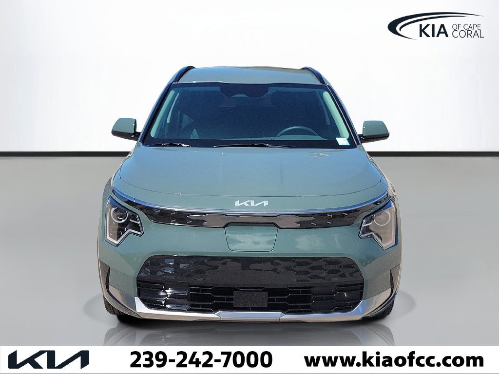 New 2025 Kia Niro Wind w/ Wind Preserve Package FWD image 2