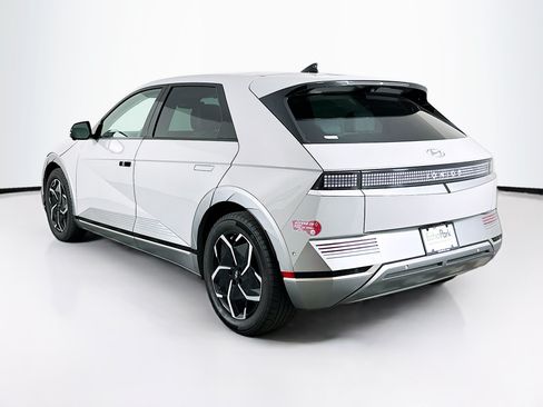 Used 2024 Hyundai Ioniq 5 Limited RWD image 5