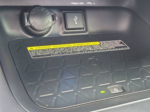 Used 2020 Toyota RAV4 XSE AWD/4WD image 39