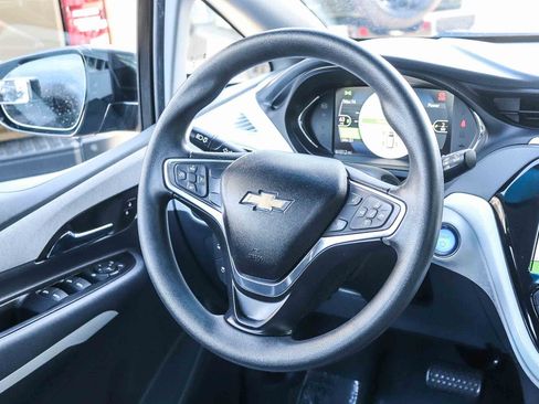 Used 2019 Chevrolet Bolt LT image 16